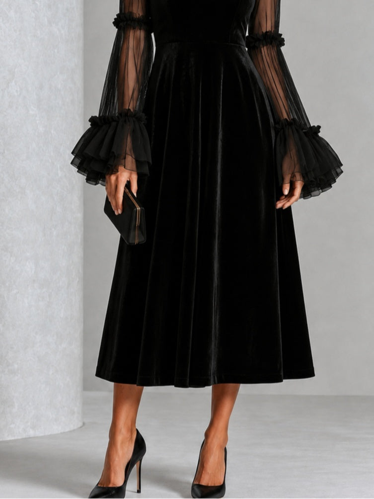 Lorena Black Velvet and Sheer Mesh Spliced Pleated Midi Dress – Sienna Noosa