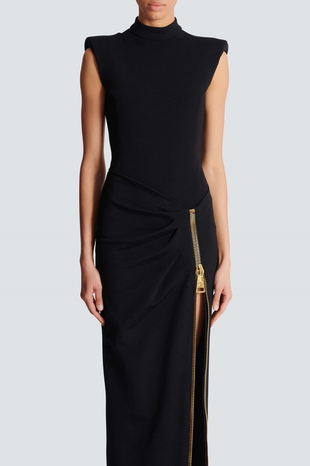 Premium Black Sleeveless Maxi Dress with Zipper and Slit – Sienna Noosa