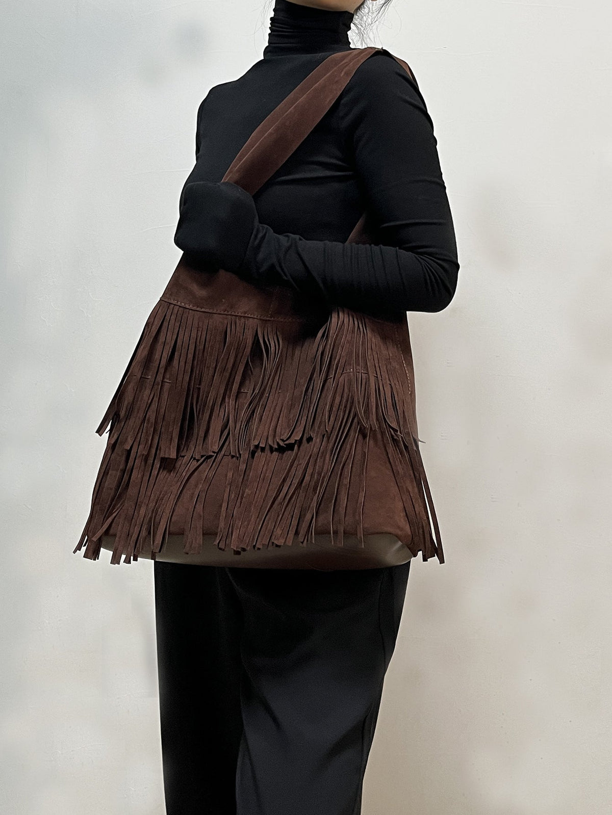 Retro Versatile Coffee Suede Tassel Large Bag – Sienna Noosa
