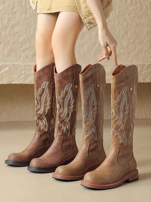 Brown embroidered back zipper long boots – Sienna Noosa