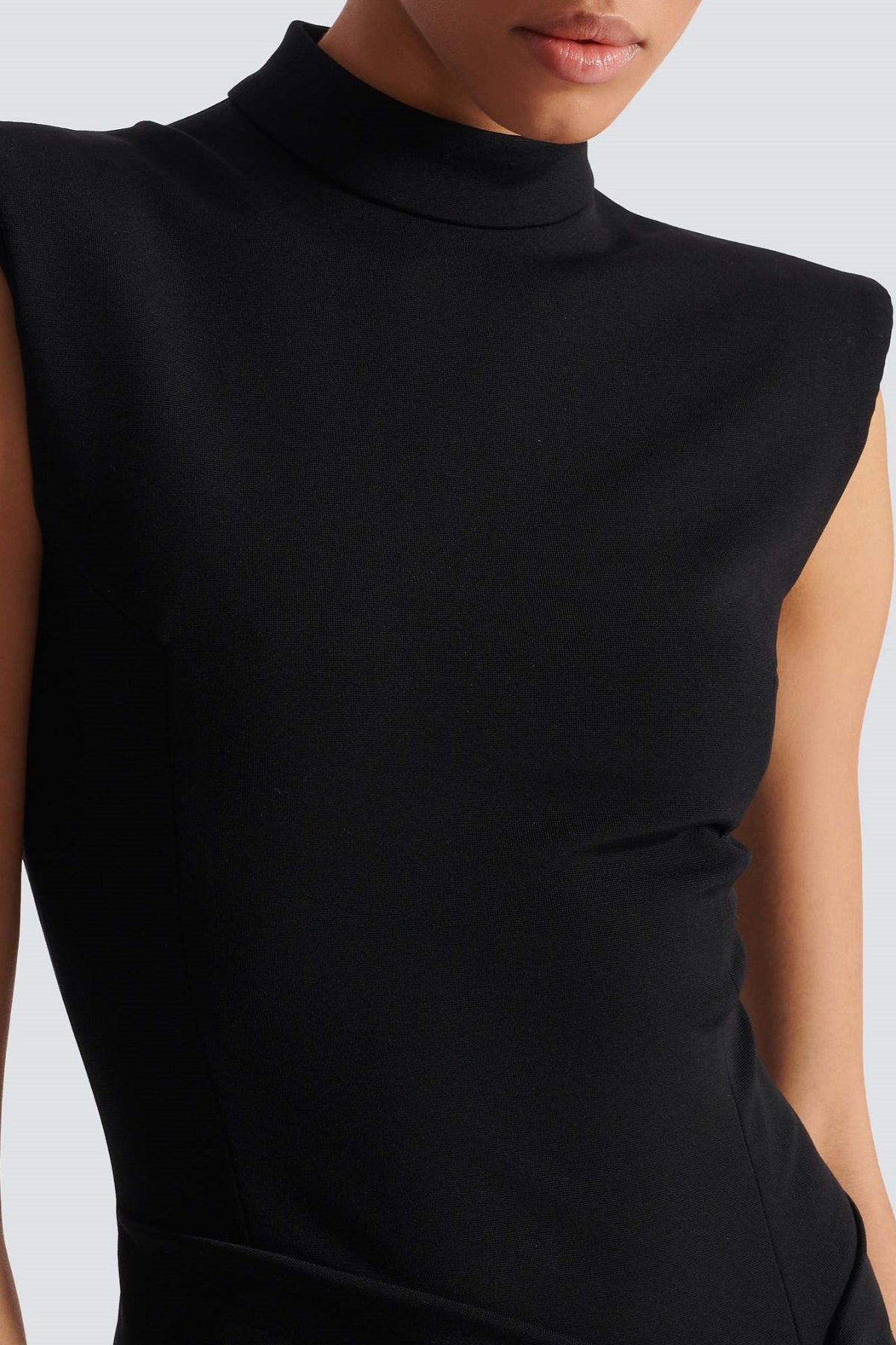 Premium Black Sleeveless Maxi Dress with Zipper and Slit – Sienna Noosa