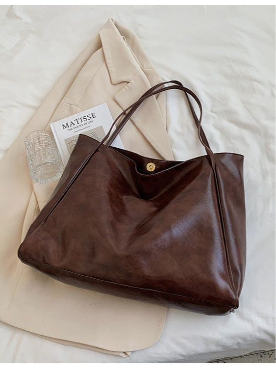 Large-capacity soft leather shoulder bucket bag – Sienna Noosa