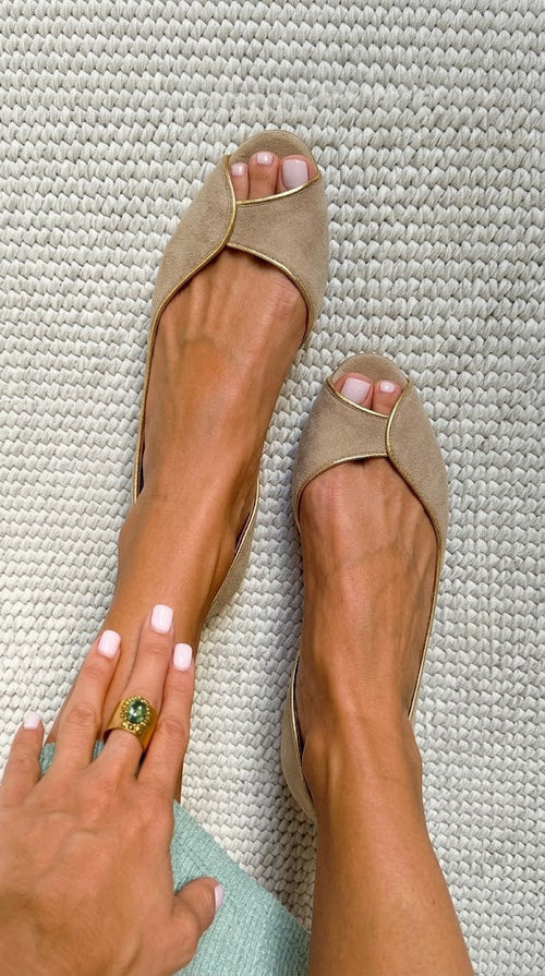 Pink Sandals Punta Open With Correa Al Tobillo And Detail Corazon – Sienna Noosa
