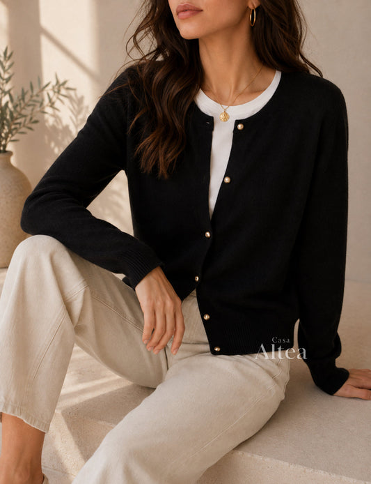 Adriana Cardigan Knit With Buttons – Sienna Noosa