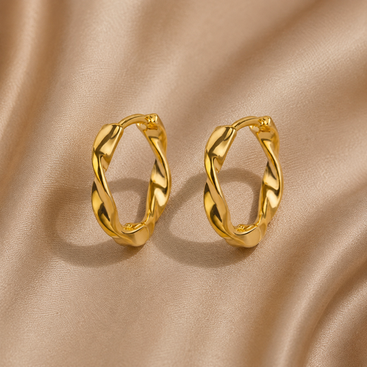 Teresa Pendientes Aro Trenza Dorada – Sienna Noosa