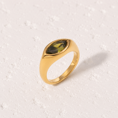 Violeta Anillo Gold Acero Inoxidable With Flores Silvestres Grabadas – Sienna Noosa