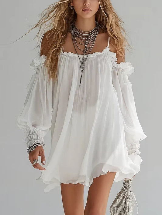 Iliana Sigrid Bla Miniklanning Med Off Shoulder Rynkad Midja Och Spetskant – Sienna Noosa