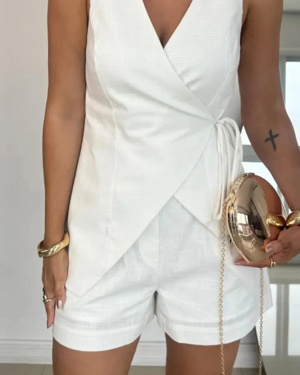 Linen Sleeveless V-neck Top and Loose Shorts Set – Sienna Noosa