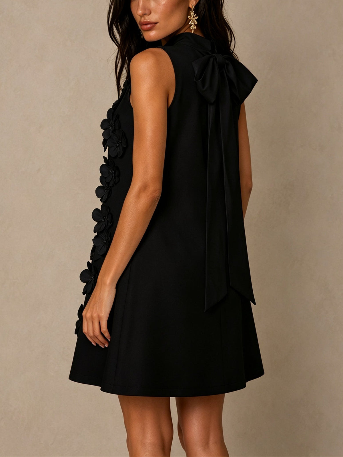 Black Sleeveless Mini Dress Featuring Striking Floral And Bow Details – Sienna Noosa