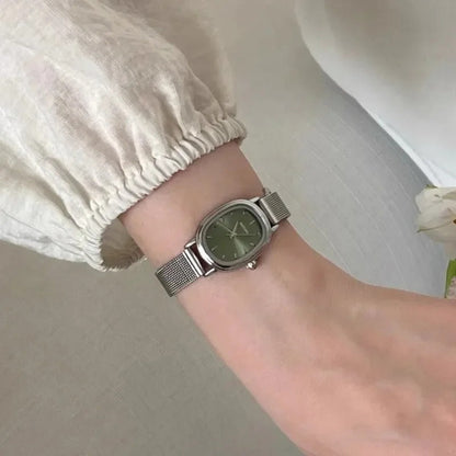 Esmeralda Reloj Ovalado Green Acero Inoxidable – Sienna Noosa