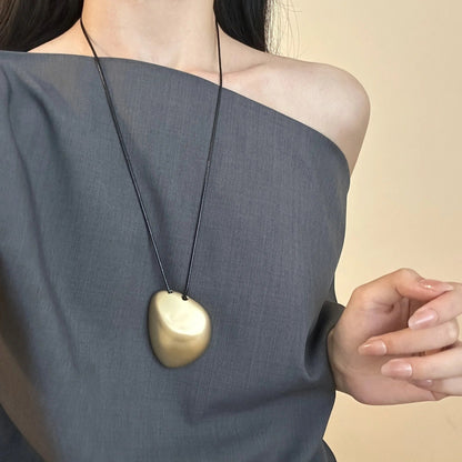 Vera Collar Colgante Abstracto – Sienna Noosa