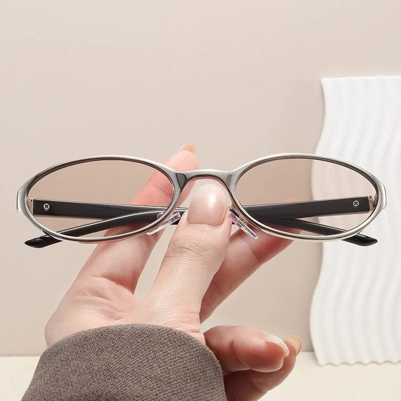 Odette Gafas Ovaladas de Estilo Retro – Sienna Noosa