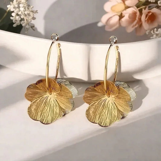 Pendientes Aveline Flor – Sienna Noosa