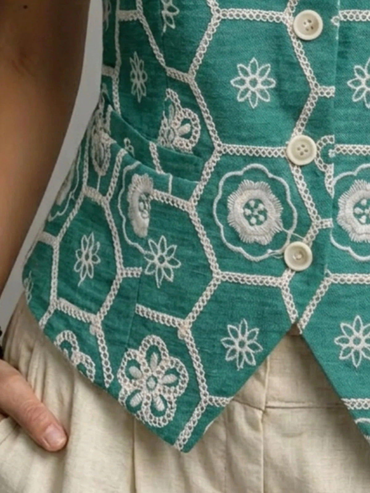 Valeria Waistcoat Linen Fitted – Sienna Noosa