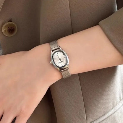 Esmeralda Reloj Ovalado Green Acero Inoxidable – Sienna Noosa