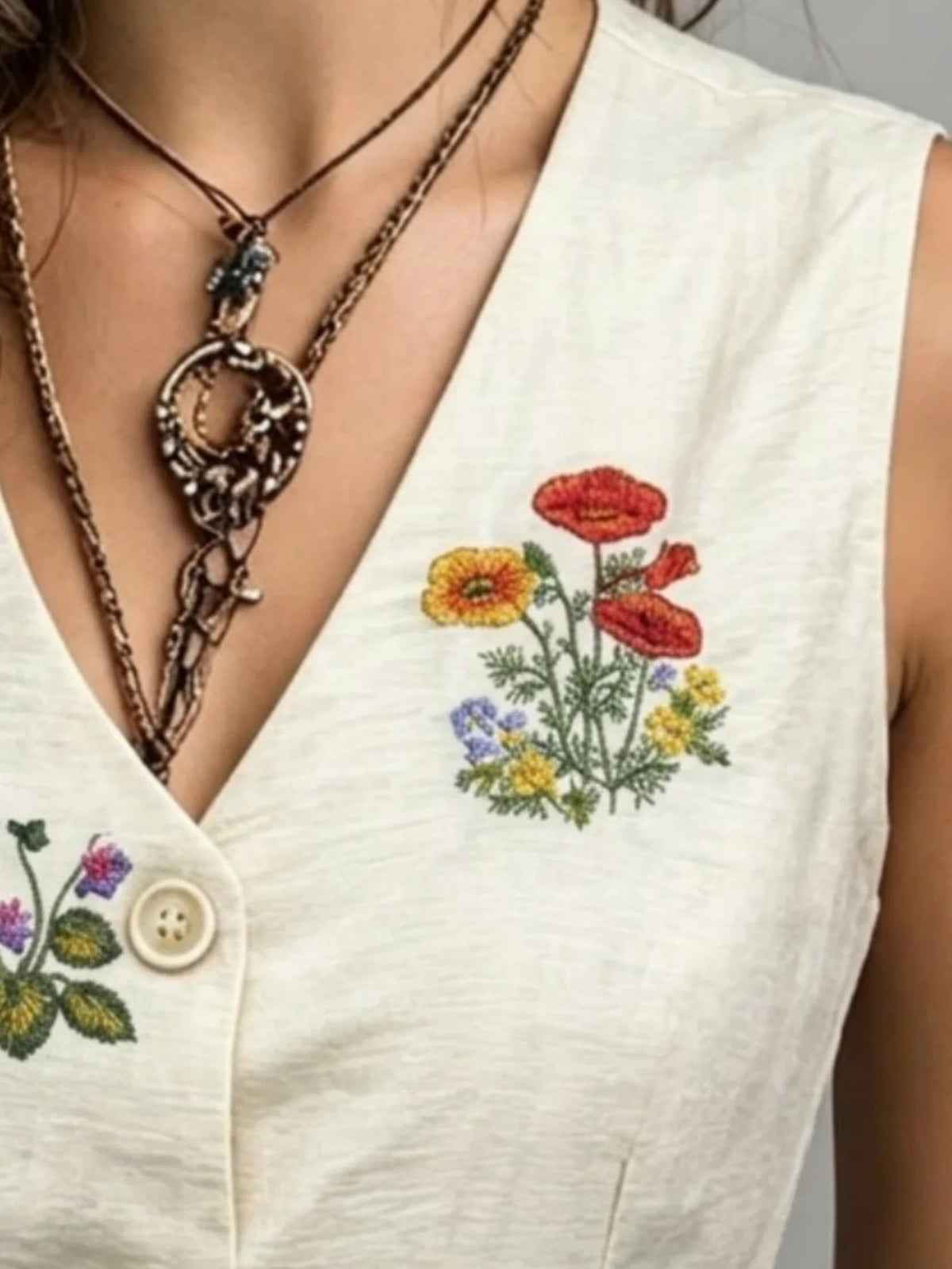 Jimena Waistcoat Floral With Solapas – Sienna Noosa